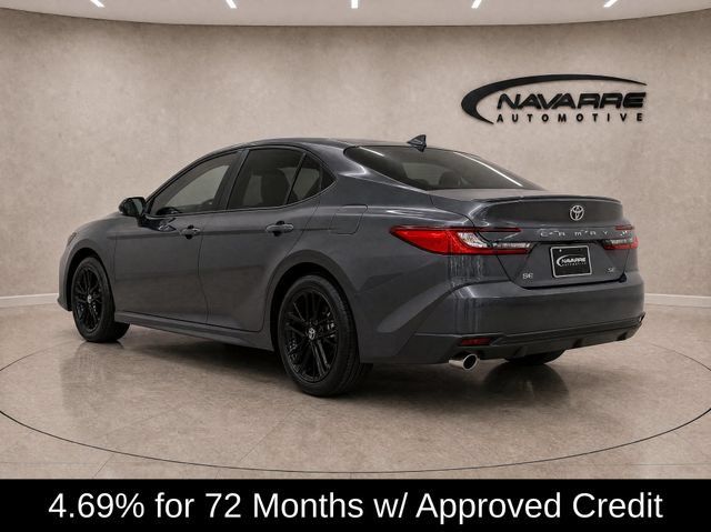 Used 2025 Toyota Camry SE FWD image 5