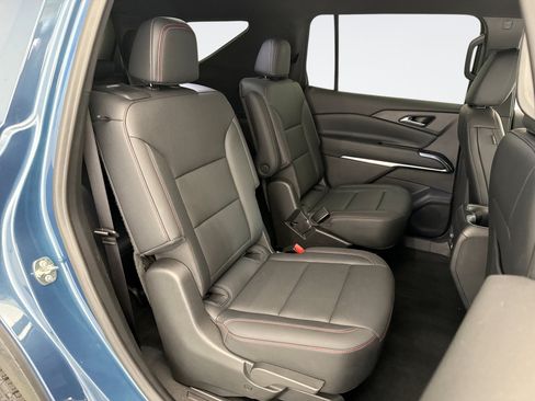 Used 2024 Chevrolet Traverse Z71 w/ LPO, Floor Liner Package AWD/4WD image 18