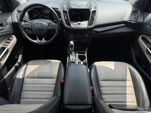 Used 2019 Ford Escape SEL AWD/4WD image 8