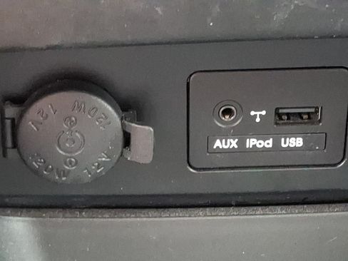 Used 2011 Kia Sorento LX w/ Convenience Pkg AWD/4WD image 26
