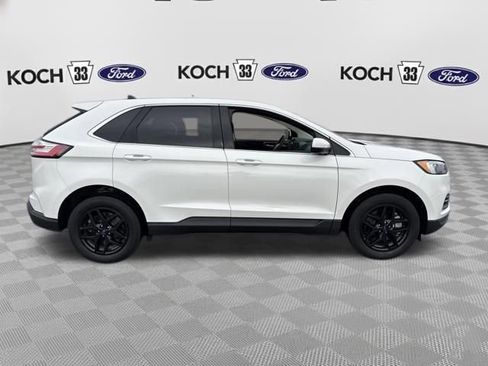 Used 2022 Ford Edge SEL w/ Convenience Package image 9