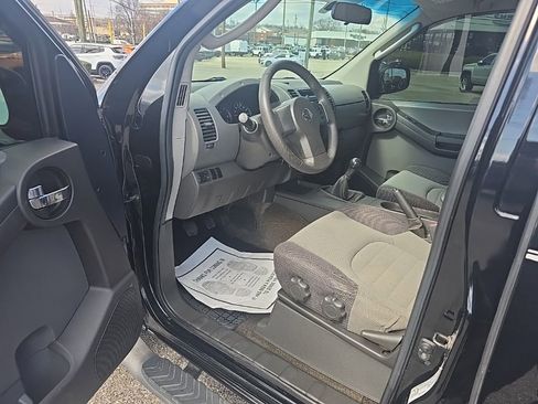 Used 2005 Nissan Xterra S w/ (P01) Power Pkg image 12