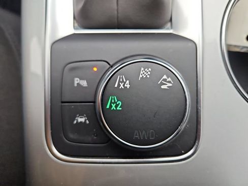 Used 2024 Chevrolet Blazer LT w/ Blazer LT Plus Package AWD/4WD image 42