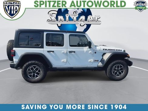 Used 2025 Jeep Wrangler Unlimited Rubicon AWD/4WD image 10