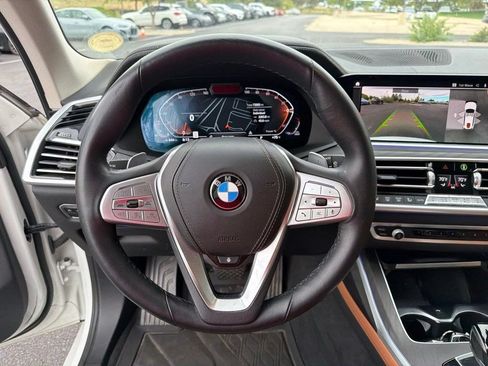 Used 2022 BMW X7 xDrive40i AWD/4WD image 13