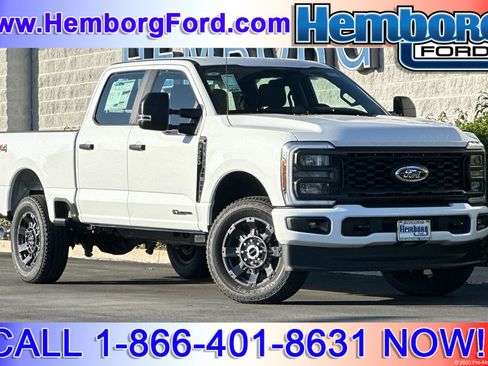 New 2026 Ford F250 4x4 Crew Cab Super Duty image 1