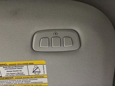 Used 2025 Ford Expedition Active AWD/4WD image 37