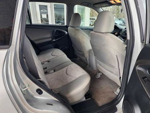 Used 2011 Toyota RAV4 4WD w/ Base L4 Extra Value Pkg image 15