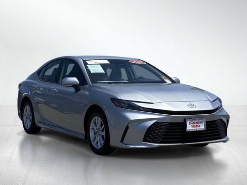 Certified 2025 Toyota Camry LE FWD image 12