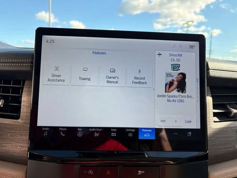 Used 2024 Ford Expedition Limited image 20