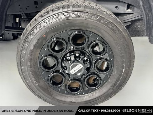 Used 2025 Ford F250 XLT w/ Black Appearance Package AWD/4WD image 31