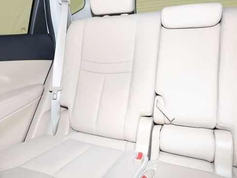 Used 2015 Nissan Rogue SL image 12