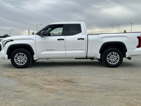 Used 2022 Toyota Tundra SR5 image 6