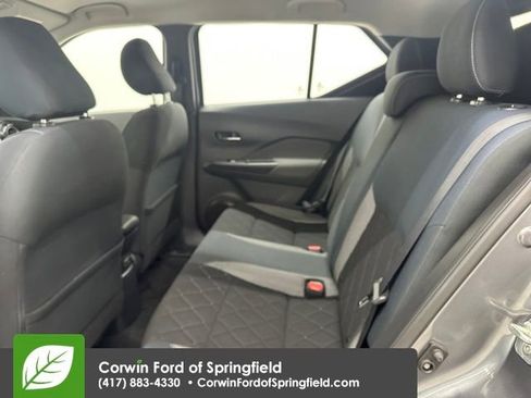 Used 2019 Nissan Kicks SV w/ Interior Electronics Package image 29