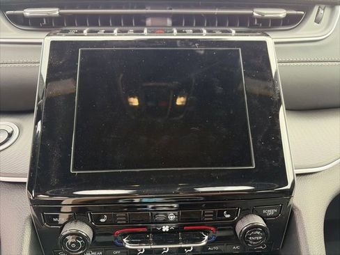 New 2025 Jeep Grand Cherokee Laredo image 12