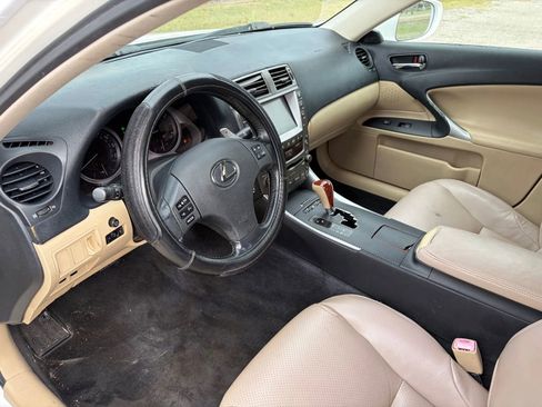 Used 2008 Lexus IS 250 image 9