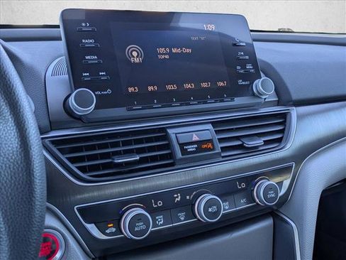 Used 2018 Honda Accord LX image 13