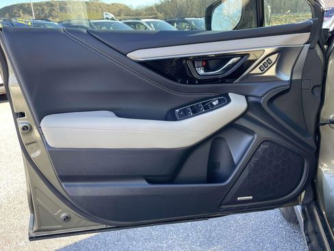 Certified 2024 Subaru Outback Limited image 5