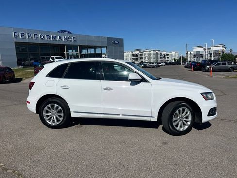 Used 2016 Audi Q5 2.0T Premium Plus w/ Technology Package AWD/4WD image 3