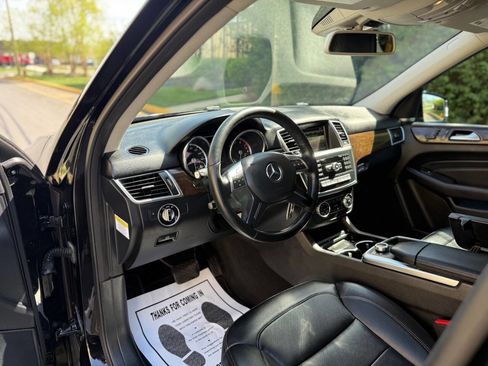 Used 2014 Mercedes-Benz ML 350 ML 350 4MATIC AWD 4dr SUV image 35
