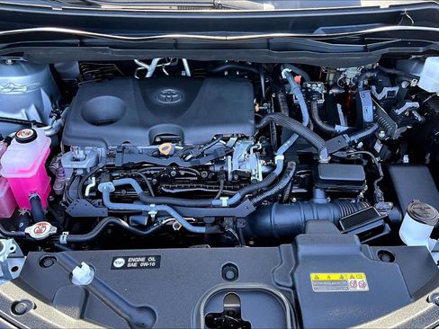 Used 2021 Toyota Sienna XLE FWD image 31