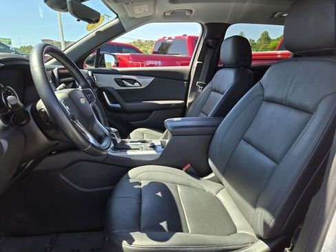 Used 2022 Chevrolet Blazer LT w/ Redline Edition FWD image 10