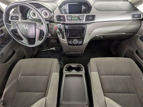 Used 2014 Honda Odyssey EX image 24