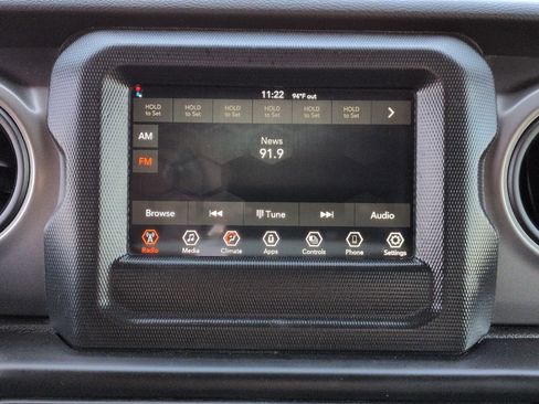 Used 2022 Jeep Wrangler Unlimited Sport AWD/4WD image 23