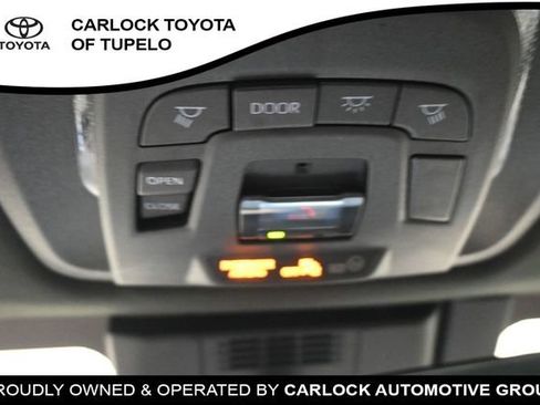Used 2025 Toyota bZ4X FWD image 28