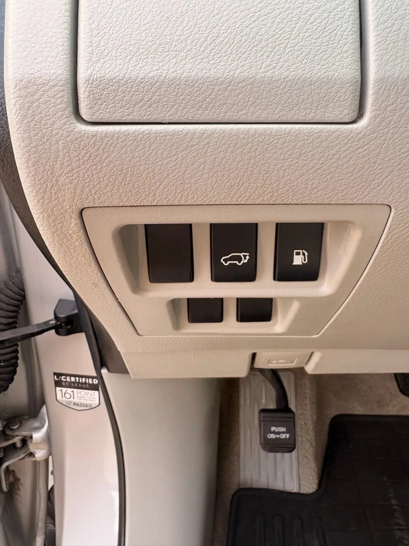 Used 2011 Lexus RX 350 AWD w/ Premium Pkg image 16