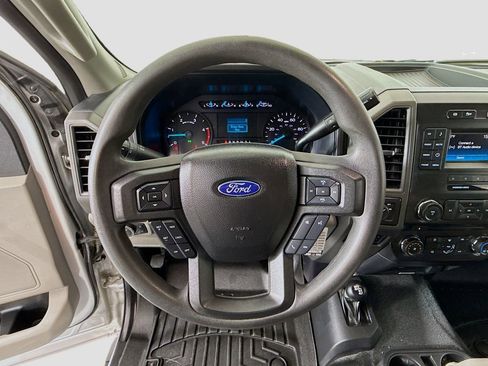 Used 2017 Ford F250 XL w/ Power Equipment Group AWD/4WD image 11