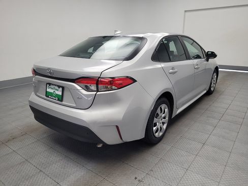 Used 2023 Toyota Corolla LE FWD image 9