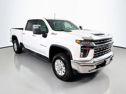 Used 2021 Chevrolet Silverado 2500 LTZ w/ Z71 Off-Road Package AWD/4WD image 4