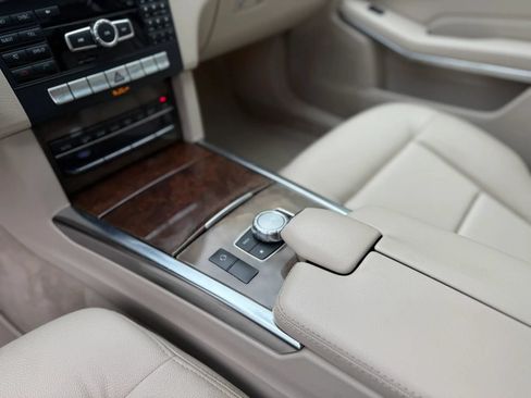 Used 2014 Mercedes-Benz E 350 4MATIC Wagon w/ Premium 1 Package image 27
