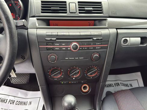 Used 2006 MAZDA MAZDA3 s Touring FWD image 33