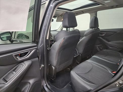 Used 2019 Subaru Forester Premium w/ All-Weather Package AWD/4WD image 25