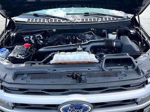 Used 2024 Ford Expedition Max XLT RWD image 32