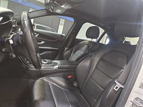 Used 2018 Mercedes-Benz C 300 Sedan image 25