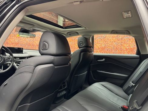 Used 2025 Acura TLX w/ Technology Package image 24