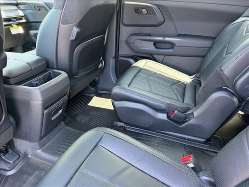 New 2027 Kia Telluride SX Prestige X-Pro AWD/4WD image 16