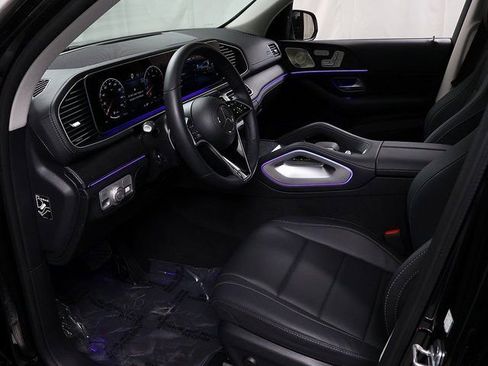 Certified 2026 Mercedes-Benz GLS 450 4MATIC image 11