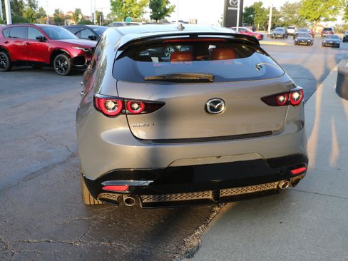 Used 2026 MAZDA MAZDA3 2.5 S Hatchback w/ Appearance Package FWD image 3