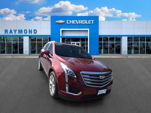 Used 2017 Cadillac XT5 Luxury w/ Driver Awareness Package AWD/4WD image 9