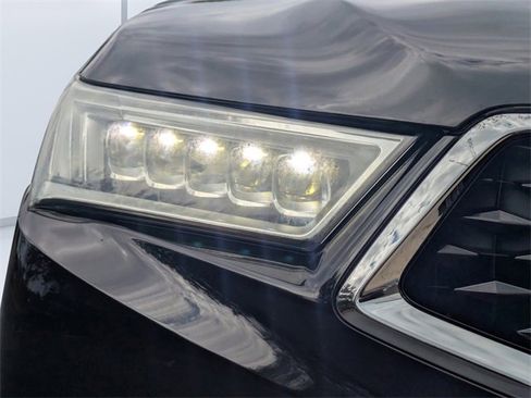 Used 2020 Acura MDX Technology image 9