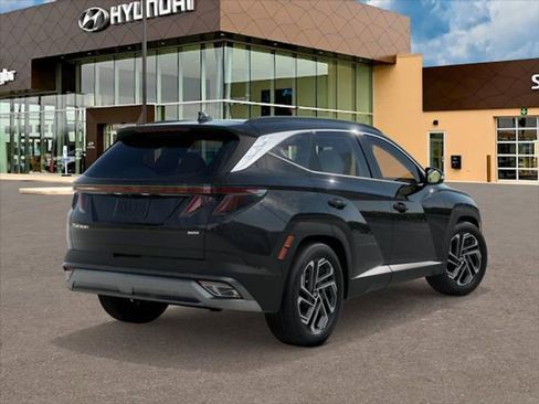 New 2025 Hyundai Tucson Limited image 4