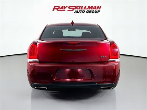Used 2021 Chrysler 300 S image 6