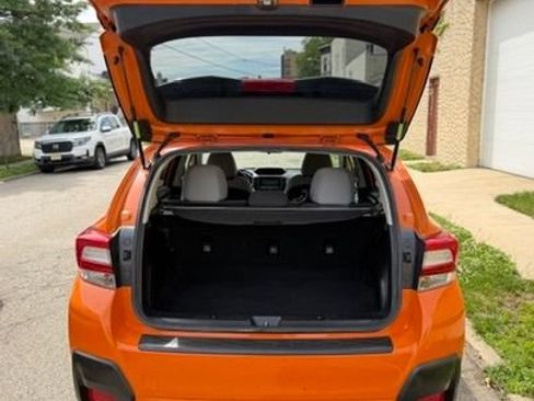 Used 2018 Subaru Crosstrek 2.0i Premium AWD/4WD image 9