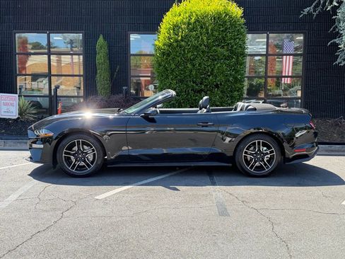 Used 2023 Ford Mustang Premium RWD image 9