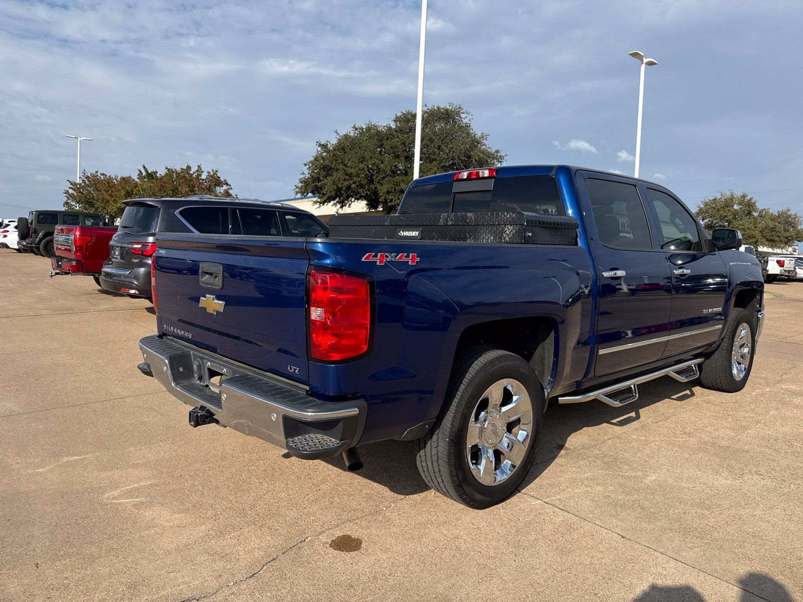 Used 2014 Chevrolet Silverado 1500 LTZ w/ LTZ Plus Package AWD/4WD image 7