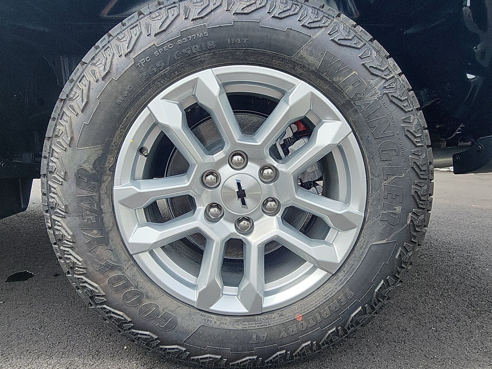 New 2026 Chevrolet Silverado 1500 RST w/ Z71 Off-Road Package AWD/4WD image 9